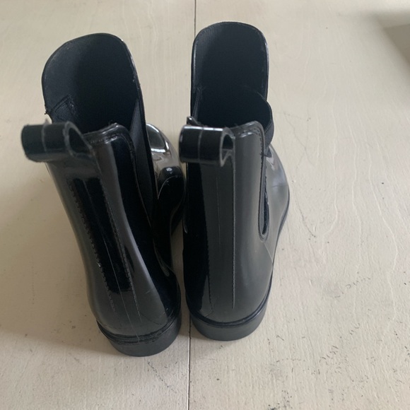 Nautica Rain Boots - Picture 2 of 3